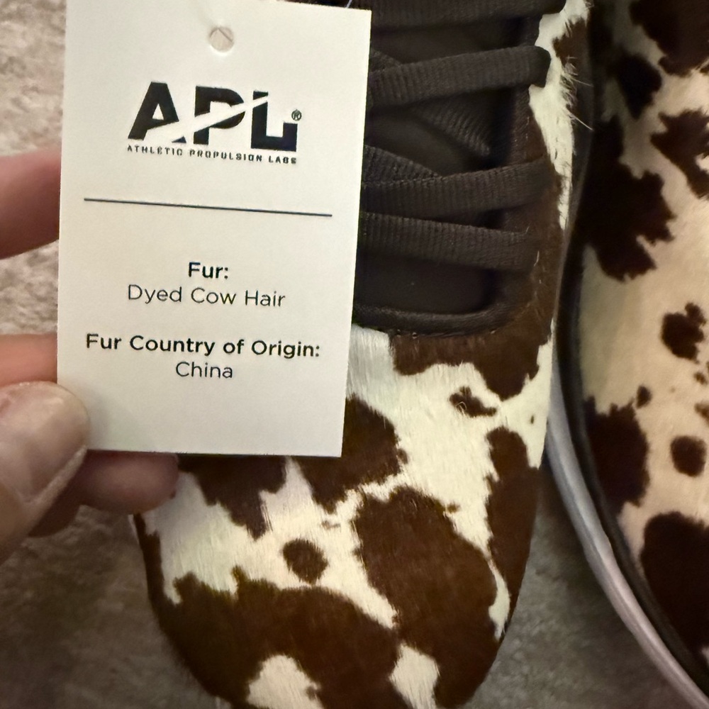 NIB APL Women's Iconic Phantom Shoes Sneakers Deep Brown/ White/Cow 7.5 - Picture 4 of 10